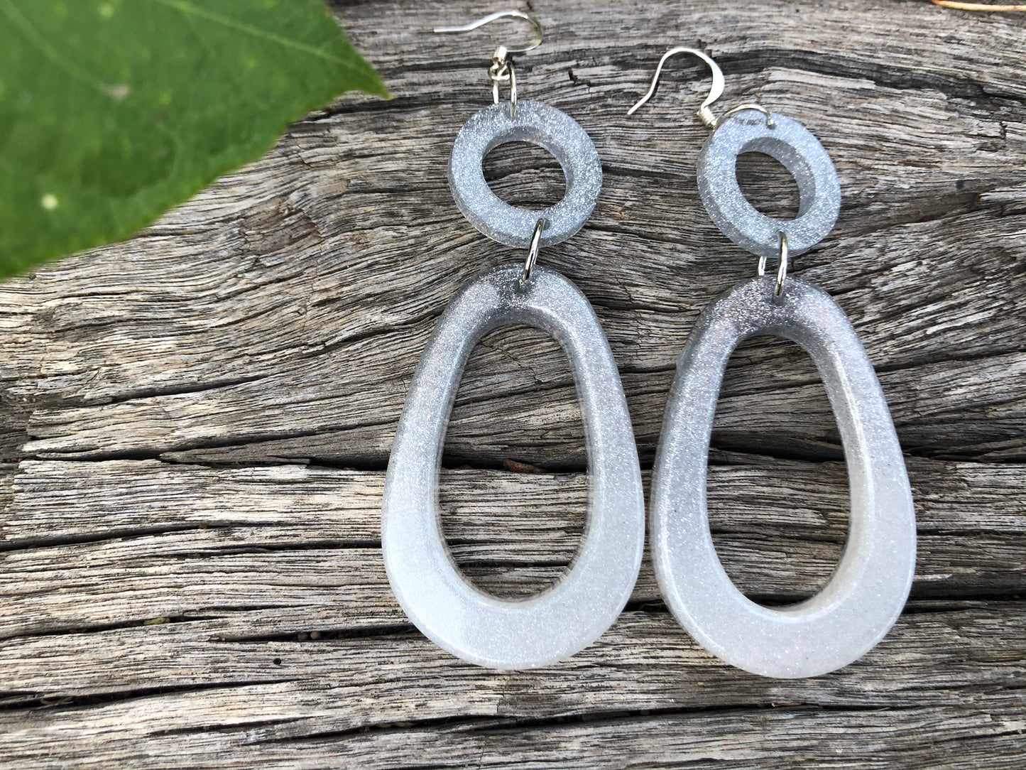 Silver Pearl Resin Earrings