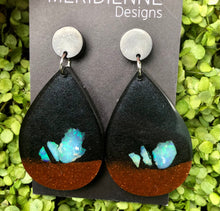 Load image into Gallery viewer, Opal Resin Drops
