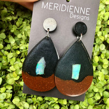 Load image into Gallery viewer, Opal Resin Drops
