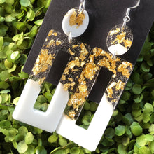 Load image into Gallery viewer, White &amp; Gold Earrings
